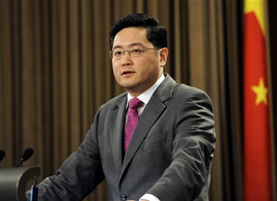 港媒：前中國外長秦剛貶為副部級　提早退休