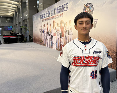 邱郡想拚的心更堅定 兼顧長打上壘率三度挑戰選秀