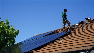 美政府將取消全民太陽能計畫　70億美元補助恐喊停