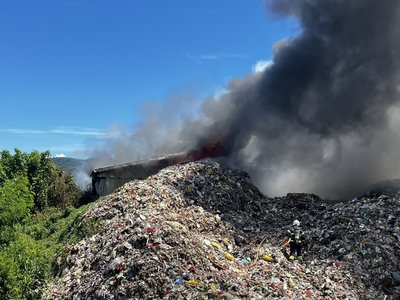 花蓮光華垃圾掩埋場火警 吉安鄉長籲居民緊閉門窗