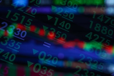 權值股撐台股市值創高 惟上市櫃股票逾1400檔下跌