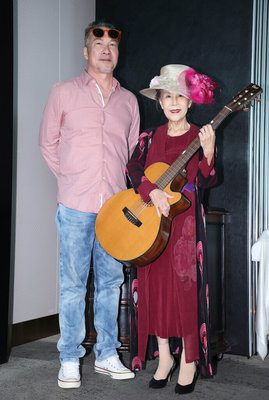 黃仲崑唱洪小喬「牽掛」走紅 民歌大團圓重現經典