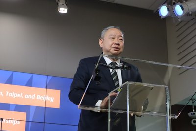 華府升旗　俞大㵢：中共軍演驗證1.25兆國防預算必要