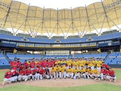 亞棒總攜中華棒協「棒球外交」 助泰國提升競爭力