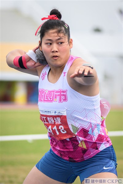 老爸大喊「敬業點」 江靜緣全運女子鉛球破全國摘金