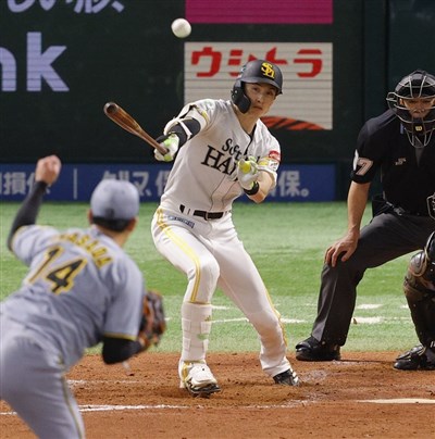 日職總冠軍賽周東佑京5安寫紀錄 軟銀搶勝扳平戰局
