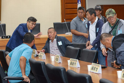全國養豬協會拜會民進黨團 綠盼政府補貼營業損失