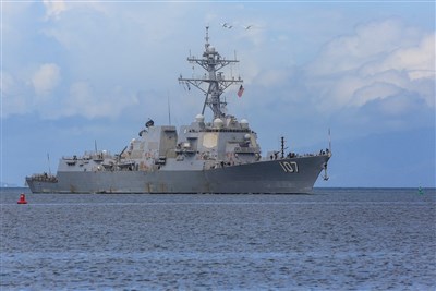 不滿千里達讓美艦靠港 委內瑞拉宣布中止能源協議