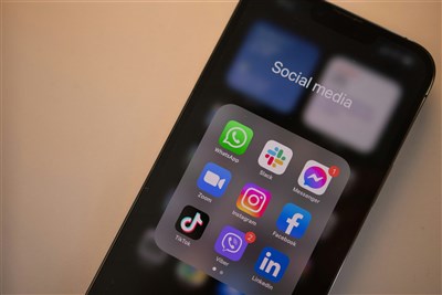 Meta、TikTok:將遵守澳洲16歲以下社媒禁令