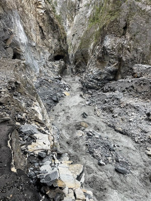 燕子口堰塞湖潰壩無災情解除警戒　中橫恢復通車