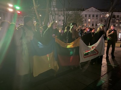 立陶宛文化界抗議延燒 學生用歌聲捍衛自由民主