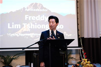 林昶佐登芬蘭大報專欄頭條人物 談台芬安全合作