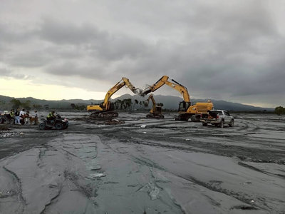光復洪災5人失聯  花蓮消防局招標重機械投入搜尋