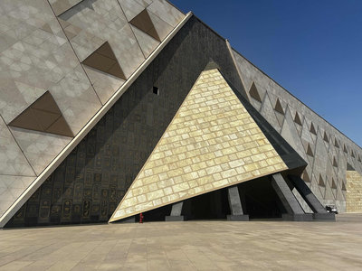 大埃及博物館開幕　圖坦卡門陵墓珍寶首度完整面世