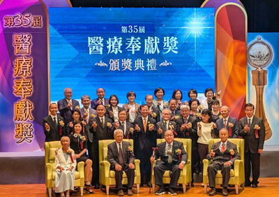 林芳郁獲醫療奉獻獎 林靜芸:他會把獎分給所有人