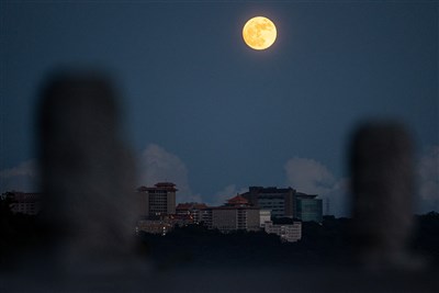 北市天文館盤點11月天象 6年來最大滿月5日登場