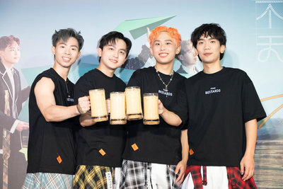 理想混蛋慶功製雙蛋蜜汁 預告2026高雄巨蛋開唱