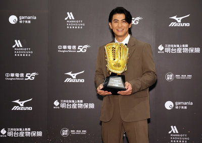 陳傑憲獲外野金手套很充實 表態有意征戰2026經典賽