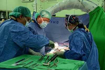 少子化影響手術護理師人力缺口 亞大醫開辦免費培訓