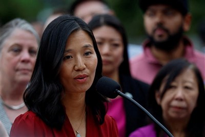 美媒:波士頓台裔市長吳弭壓倒性連任成功