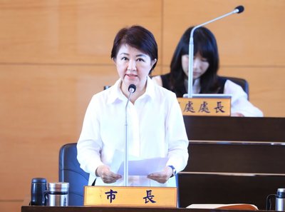 盧秀燕談攜肉入境說法惹議 中市府:指郵包規定
