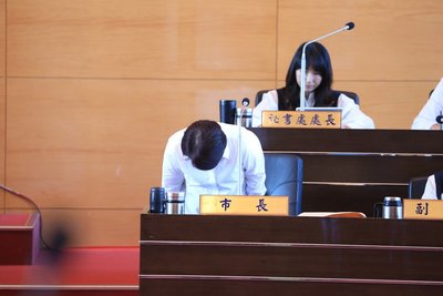 盧秀燕認非洲豬瘟防疫做得不夠好 再於議會道歉