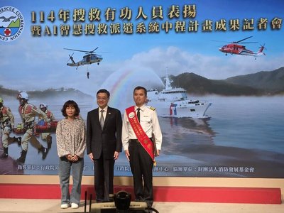 服務從胎兒到老年人 黑鷹飛行員黃俊銘3年搶救45人