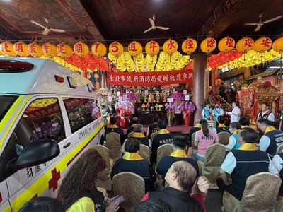 提升北市救護緊急量能 寺廟捐高頂救護車止血帶