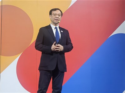 開放代理孕母?石崇良:是否修法先保留態度