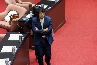 沈伯洋:韓國瑜說法誇張 誤解民進黨台獨黨綱