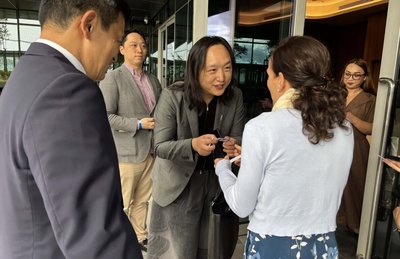 唐鳳出席菲律賓論壇 分享台灣民主韌性模式