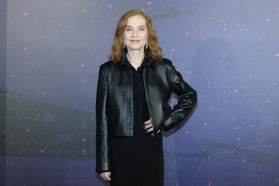 法影后伊莎貝雨蓓訪台 讚「左撇子女孩」今年最好看