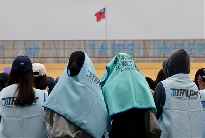 長榮空服員抱病值勤離世　勞動部調查：涉違勞基法