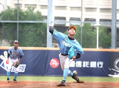 郭靖源高中球速增20公里　黑豹旗率羅工首闖8強