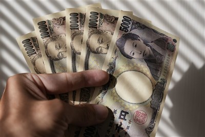 日本10月通膨年增3%　高市擬推20兆日圓刺激方案