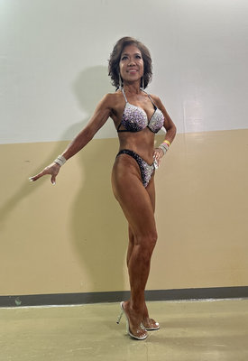 72歲林穗慈挑戰健美健身賽 孫子稱無敵女超人