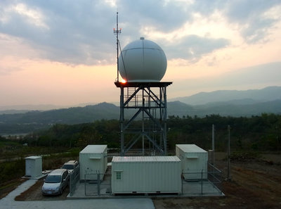 國研院捐贈中央大學地科院氣象雷達　有助防救災