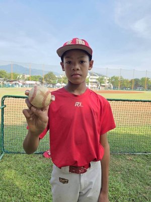 「東園萬波中正」李文凱敲2安　徐生明盃助隊奪季軍