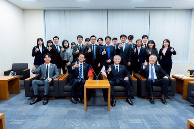 黃國昌訪日拜會維新會請益聯合政府　讚許珍貴借鏡