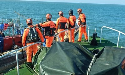 馬祖海巡抓到漁船違法放500個章魚籠　函送裁罰