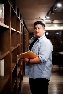 青年指揮吳昱德補習班兼課教理化 只為一圓指揮夢