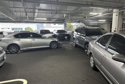 台中男賣場內駕車連撞3車　毒品唾液快篩呈陽性