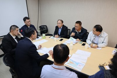 基隆河油污染　林沛祥：初檢污染源疑「柴油碎片」
