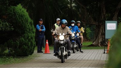 追隨已逝父親腳步  森林護管員花蓮榜首圓夢