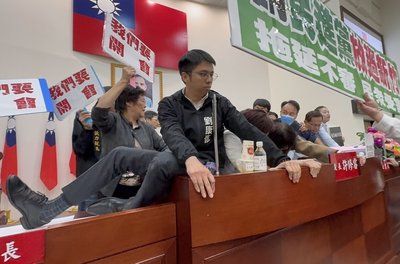 竹市議會混亂中包裹表決預算　綠營擬提函釋重審