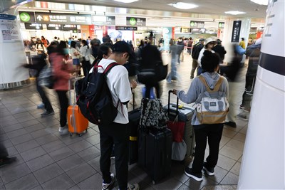 觀光署鼓勵國旅　115年推生日住宿金、平日補助