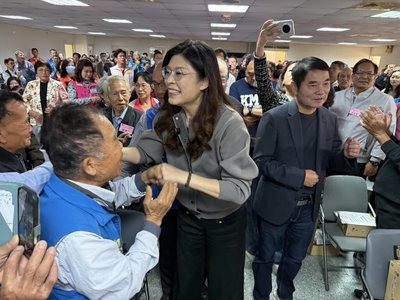 柯文哲提藍白合不讓3%或6%　鄭麗文：公平提名人選