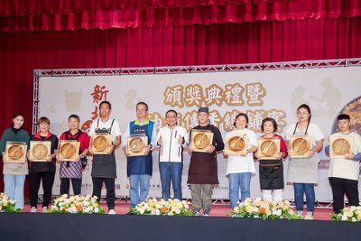 新北油飯節揭榜　蘆洲阿潘功夫油飯奪金賞