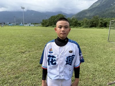 林諾凡臂力出色有好捕手特質 威力盃助花蓮藍晉級