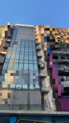 北市大樓外牆磁磚掉落無人傷 初判熱脹冷縮所致